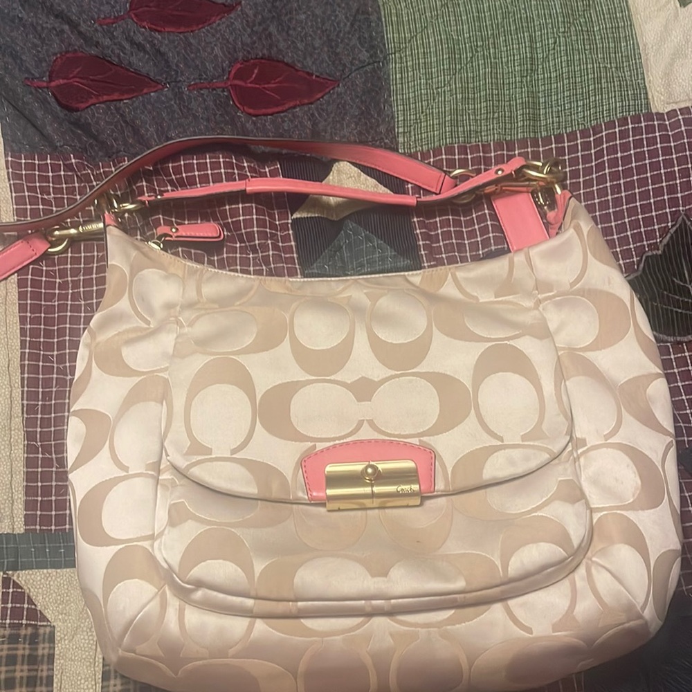 Coach gold signature pink leather purse VTG